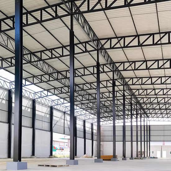 Entrepôt préfabriqué de structure métallique de cadre en acier de hangar d'atelier de bâtiments en métal à faible coût